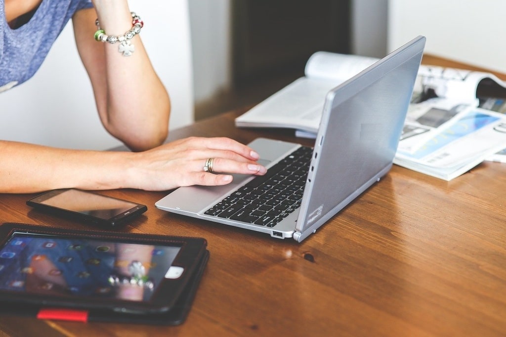 Explorer les avantages de l'utilisation des services d'IA gratuits
